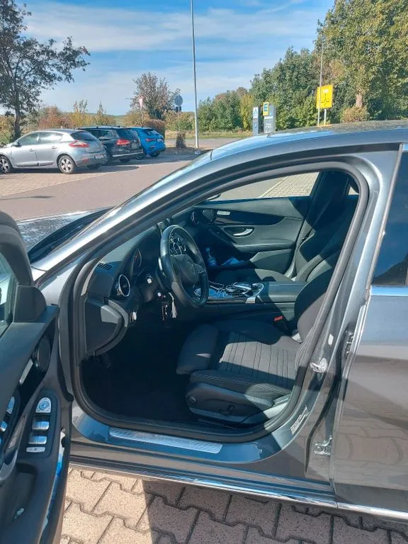 Mercedes-Benz C 180