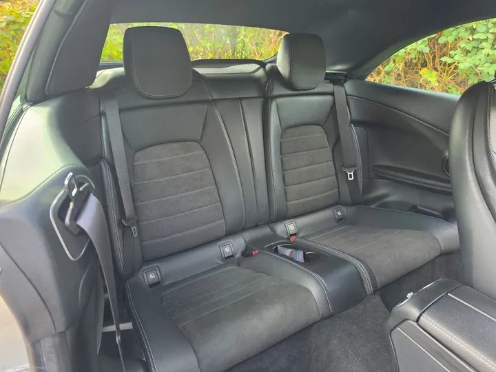 Mercedes-Benz C 400