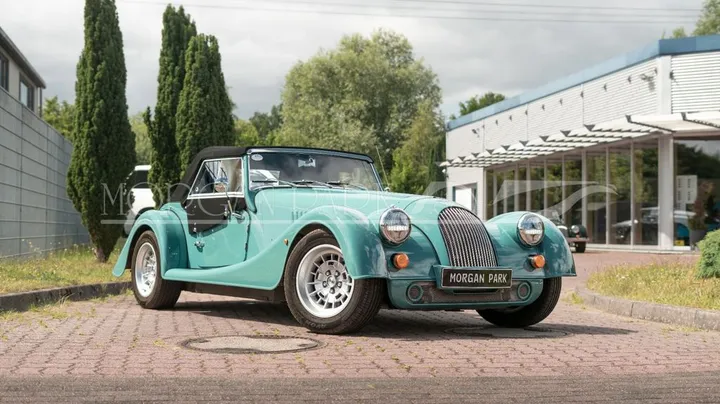 Morgan Plus 4