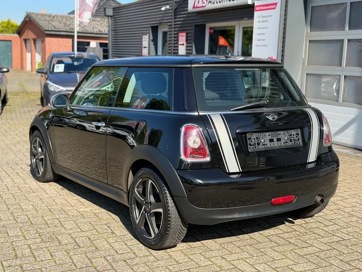 MINI ONE
