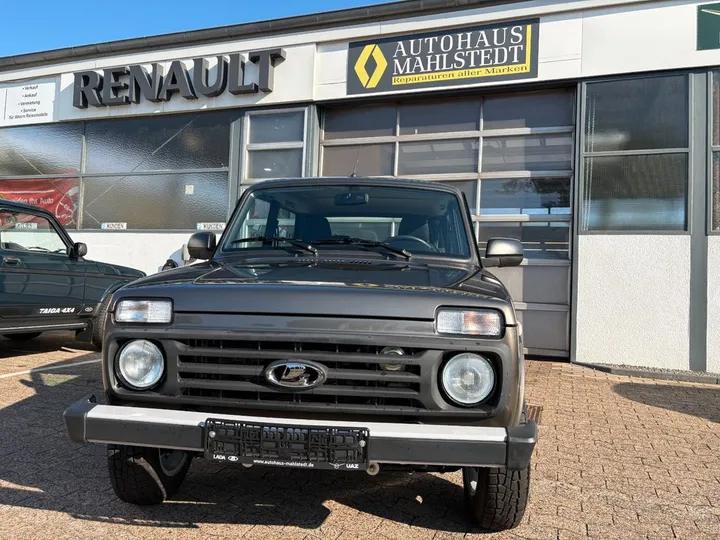 Lada Niva