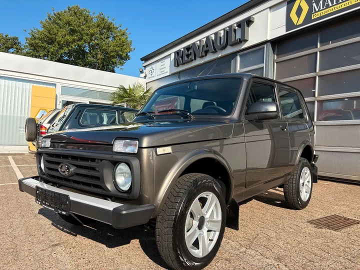 Lada Niva