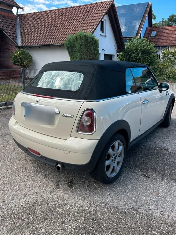 MINI Cooper Cabrio