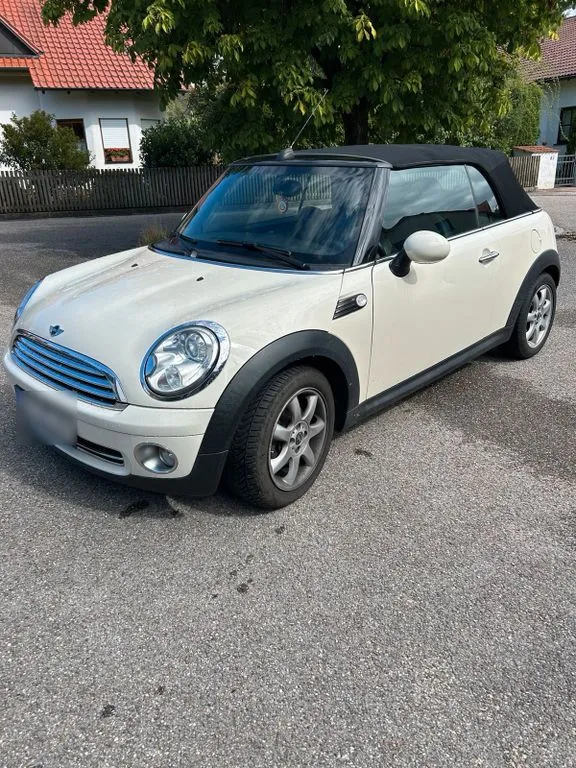 MINI Cooper Cabrio