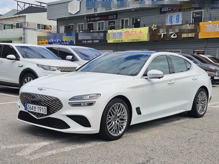 Genesis G70