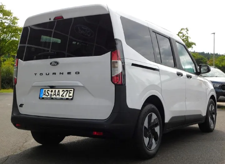 Ford Tourneo Courier