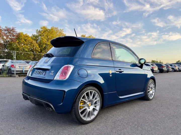 Abarth 695