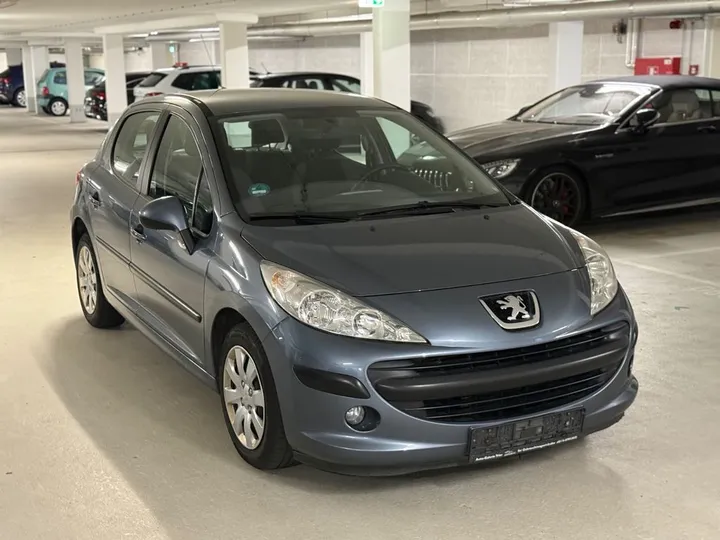 Peugeot 207