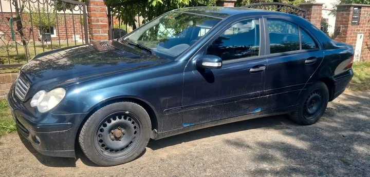Mercedes-Benz C 220