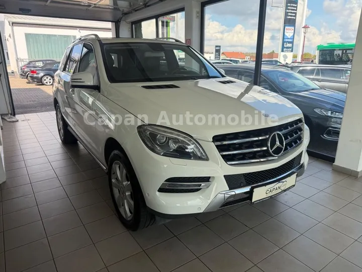 Mercedes-Benz ML 250