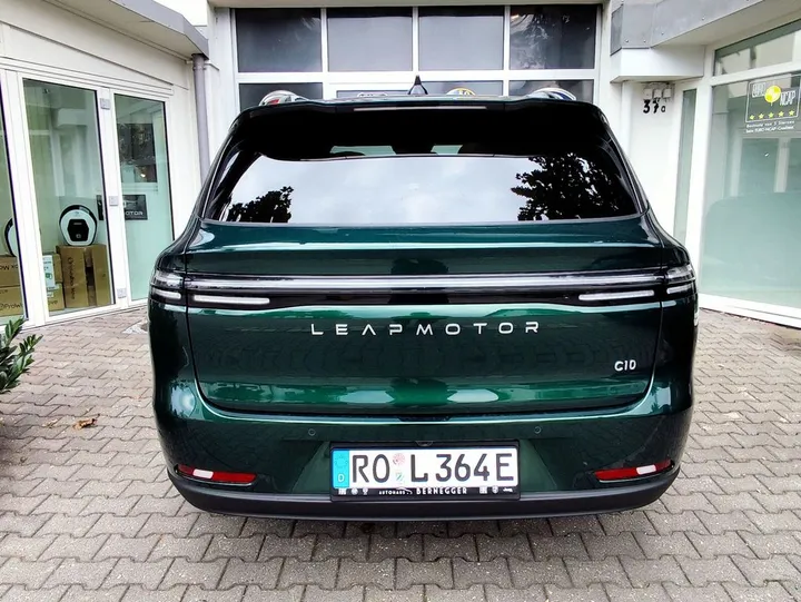 Leapmotor C10