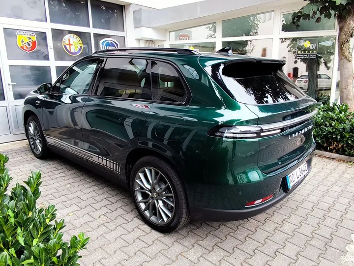 Leapmotor C10