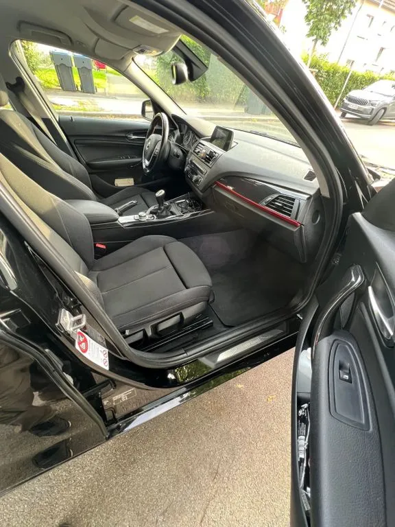 BMW 118