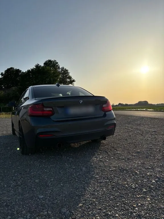 BMW M235