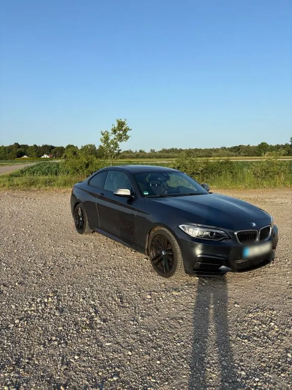 BMW M235