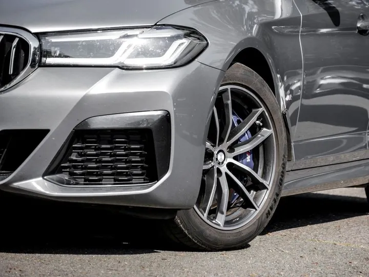 BMW 540