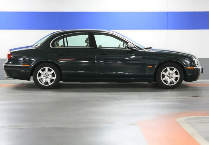 Jaguar S-Type