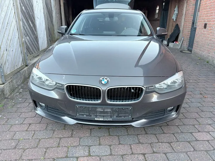 BMW 318