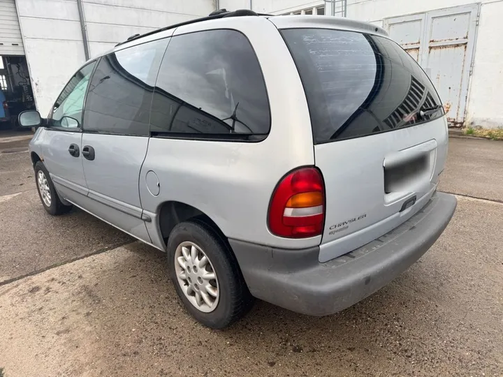 Chrysler Voyager