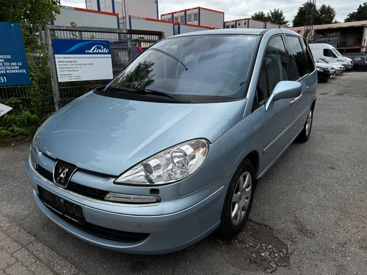 Peugeot 807