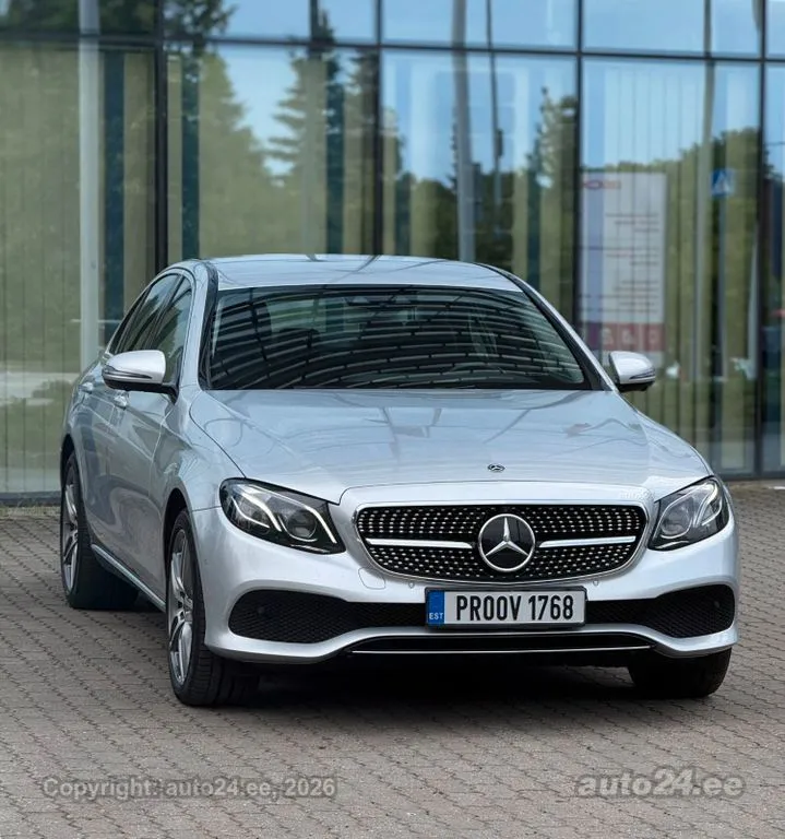 Mercedes-Benz E 400