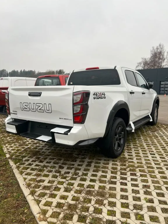 Isuzu D-Max