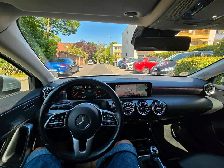 Mercedes-Benz A 200