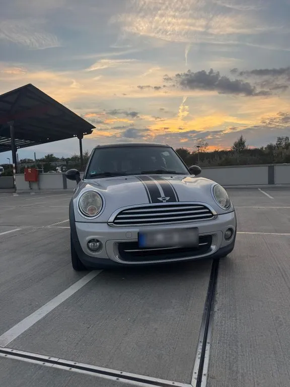 MINI Cooper Clubman