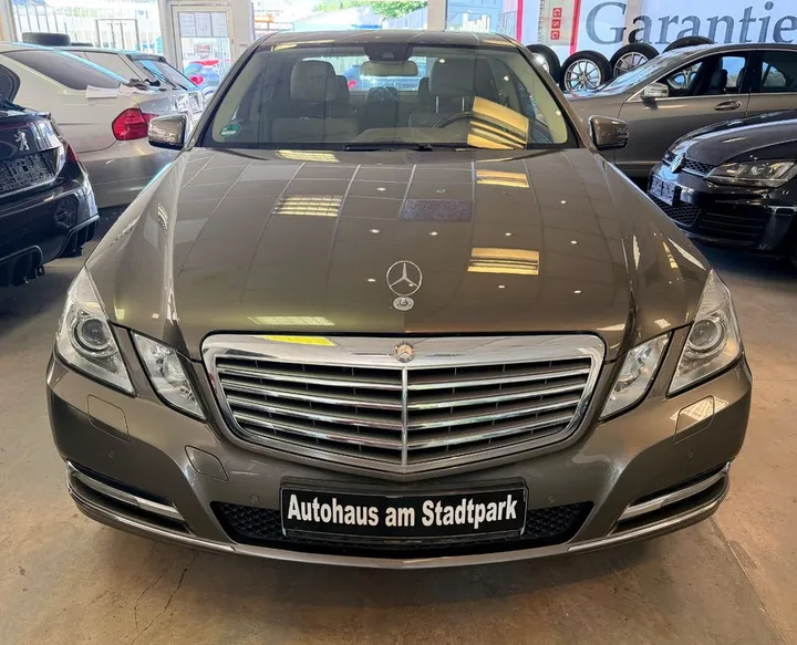 Mercedes-Benz E 250