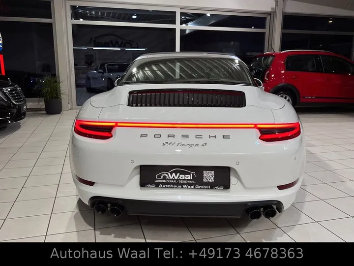 Porsche 991