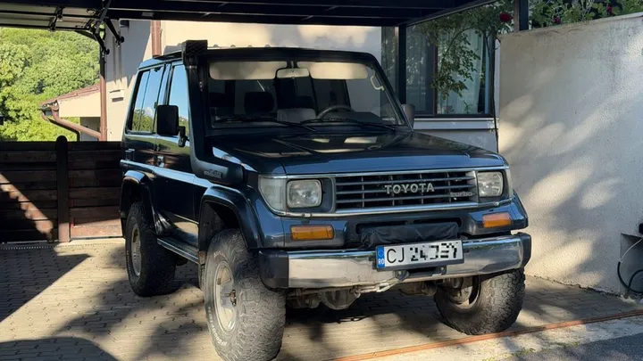 Toyota Land Cruiser