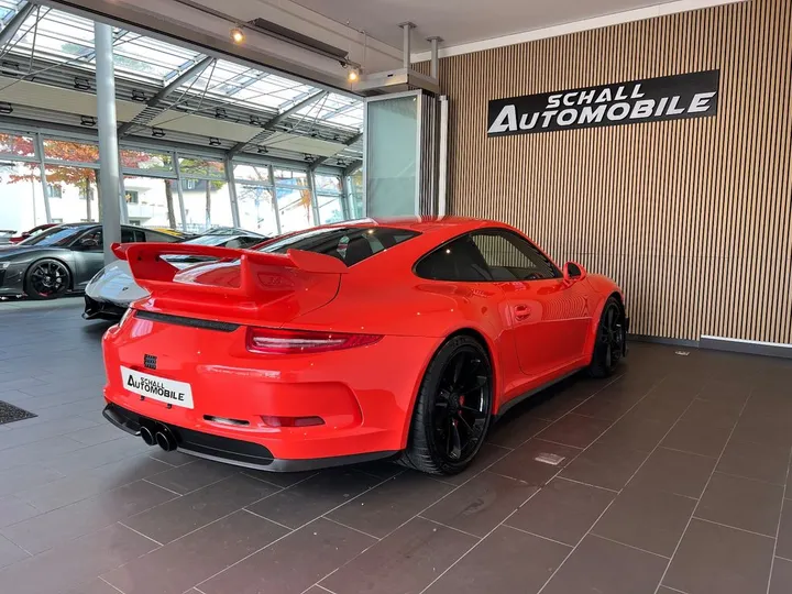 Porsche 991