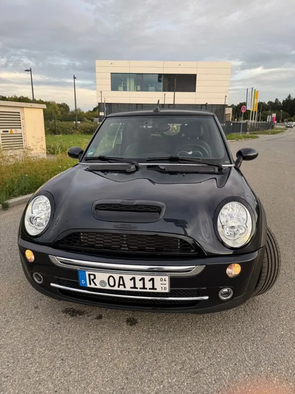 MINI Cooper Cabrio