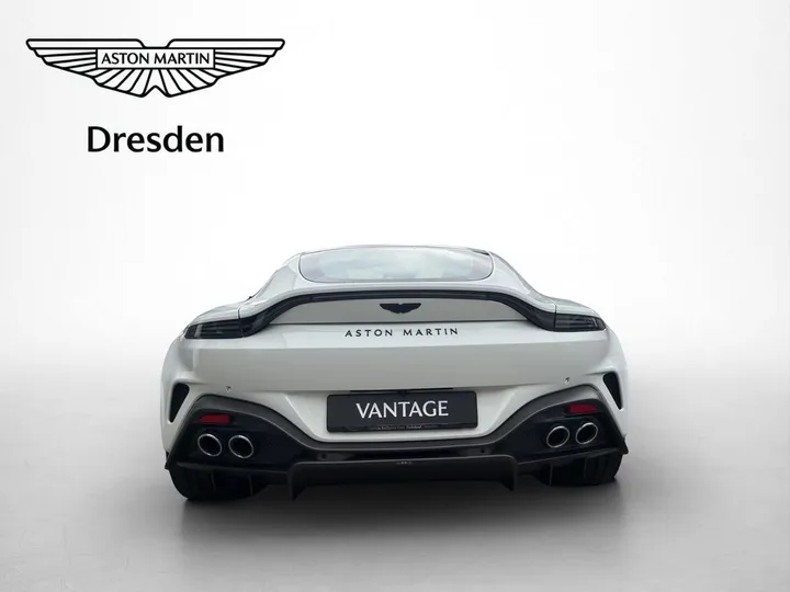 Aston Martin V8 Vantage