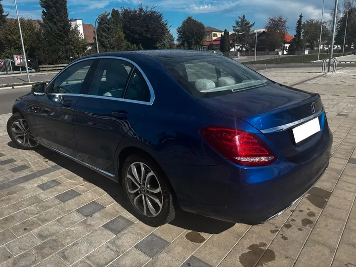 Mercedes-Benz C 200