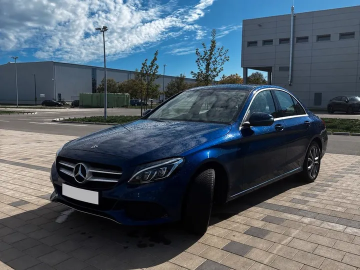 Mercedes-Benz C 200