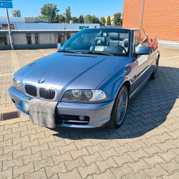 BMW 320