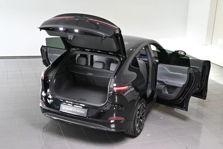 XPENG G6