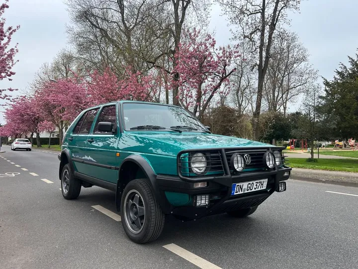 Volkswagen Golf