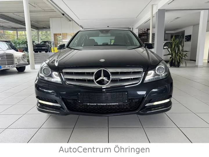 Mercedes-Benz C 180