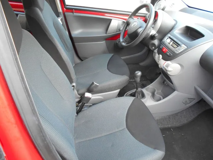 Toyota Aygo (X)