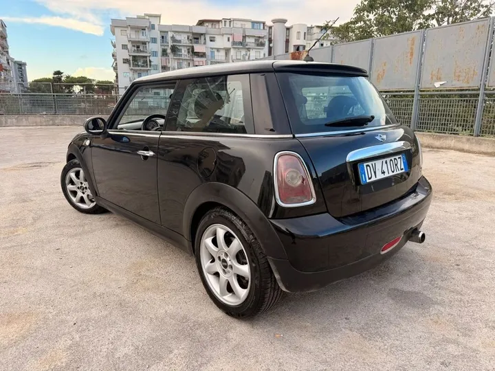 MINI One Clubman