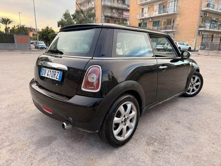 MINI One Clubman