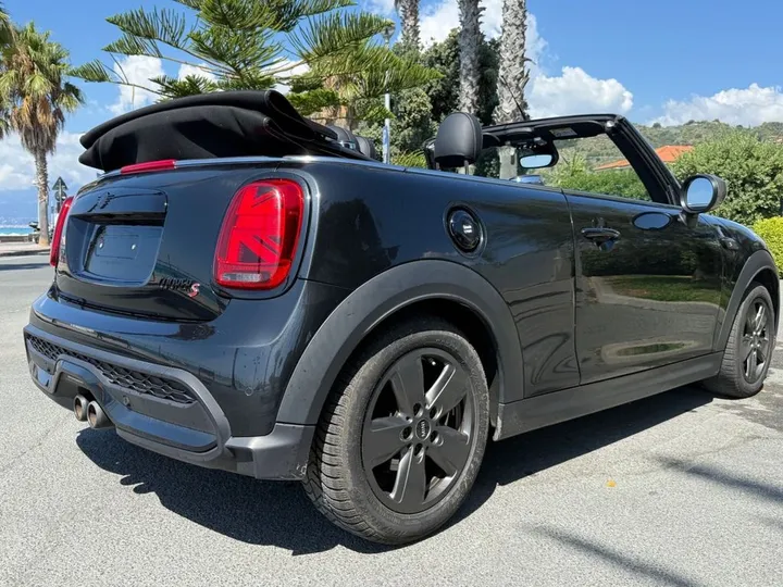 MINI Cooper S Cabrio
