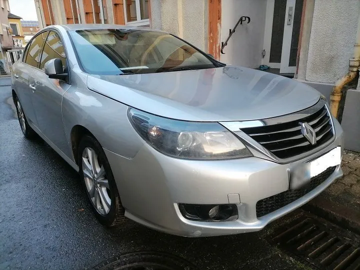 Renault Latitude