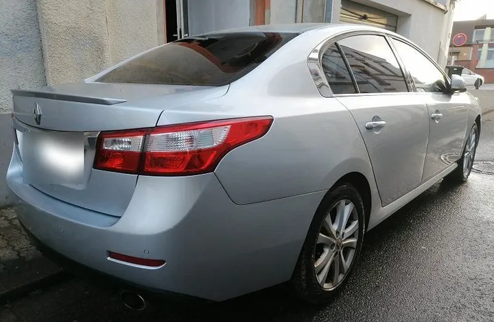 Renault Latitude