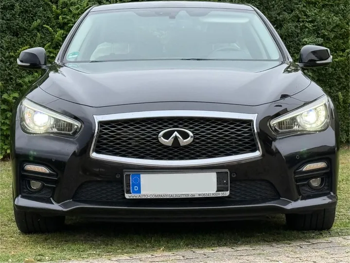 Infiniti Q50