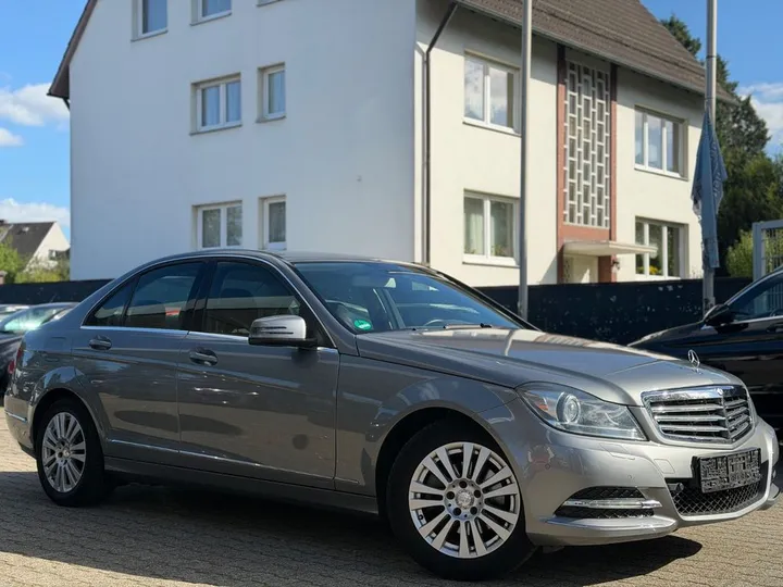 Mercedes-Benz C 180