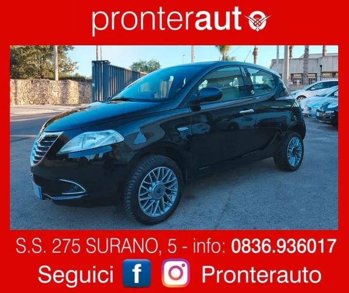 Lancia Ypsilon