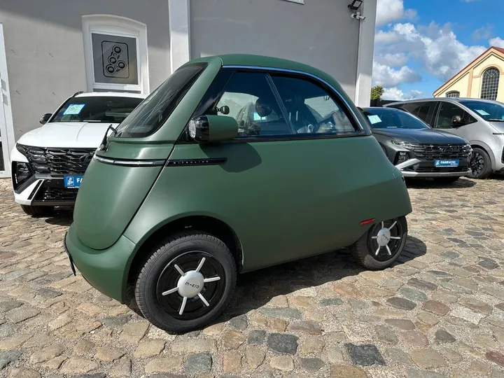 Microlino Competizione